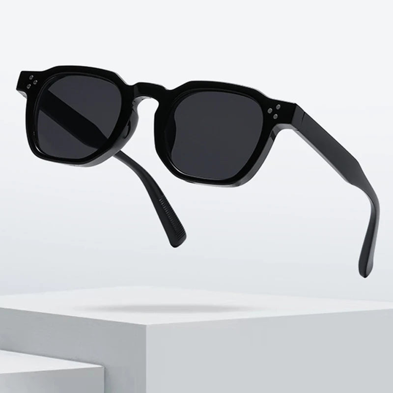 Tobi Round Sunglasses