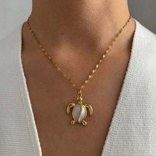 18K Gold Turtle Necklace